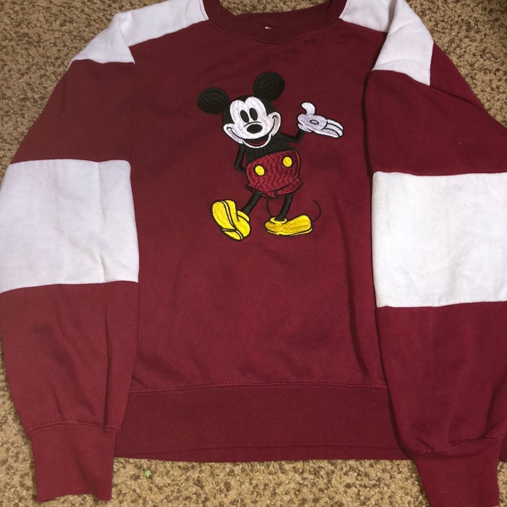 Disney Crew neck